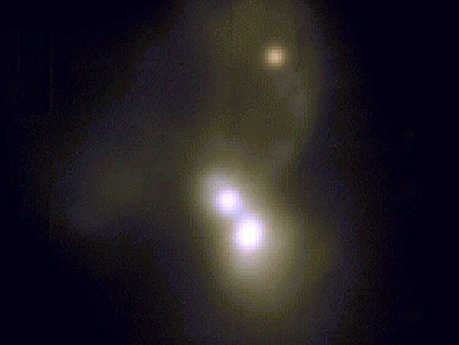 Обнаружено слияние сразу трёх галактик