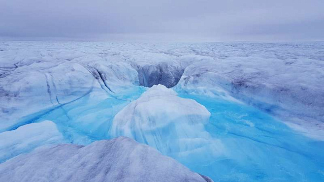 Усиленное таяние Гренландского ледяного щита превратило его в огромную «дамбу»