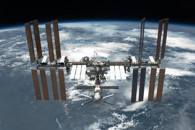 Коронавирус изменил маршрут возвращения космонавта с МКС в РФ