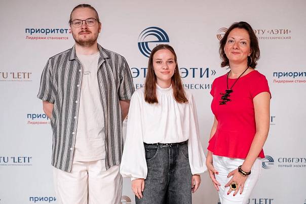 Ученые ЛЭТИ разработали систему для автоматизированного выявления кибератак на SIM-карты смартфонов