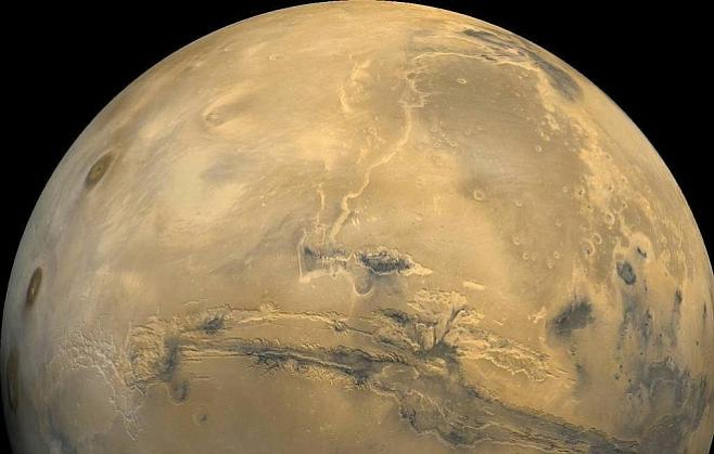 На Марсе нашли крупные залежи воды