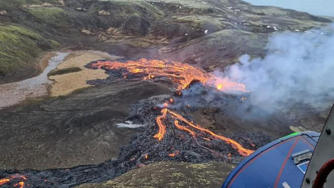 В Исландии произошло крупное извержение вулкана Фаградальсфьядль