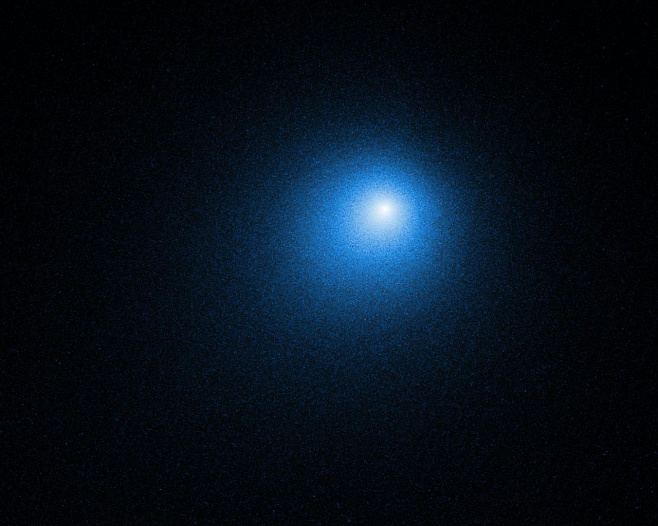 Телескопы NASA сделали снимок самой яркой кометы 2018 года