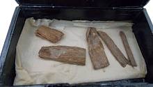 Потерянный артефакт из древнеегипетской пирамиды нашелся в коробке для сигар в Шотландии     